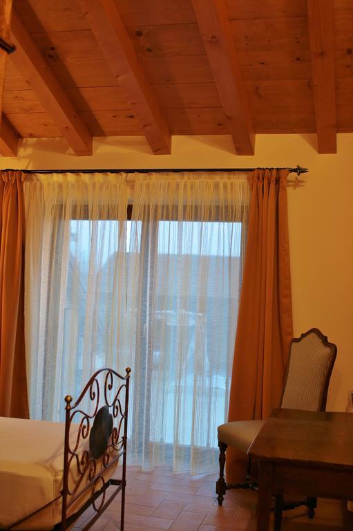 Agriturismo Cavrigo Lodi Ruang foto