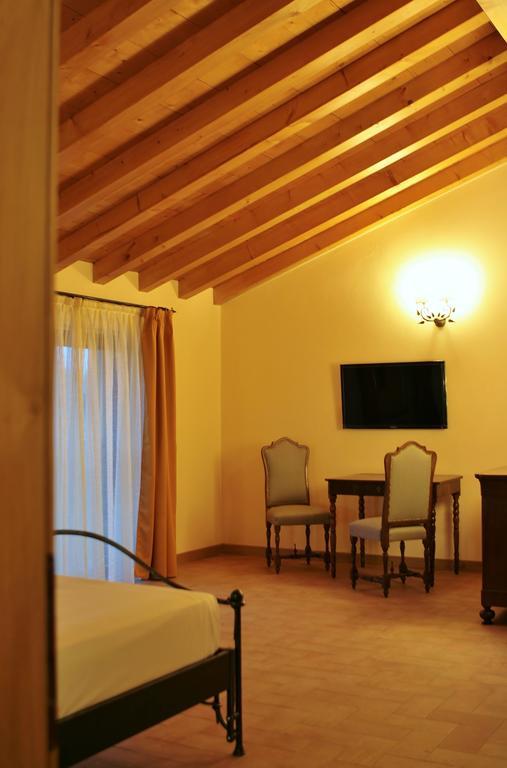 Agriturismo Cavrigo Lodi Ruang foto