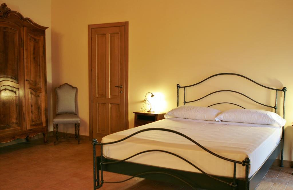 Agriturismo Cavrigo Lodi Ruang foto
