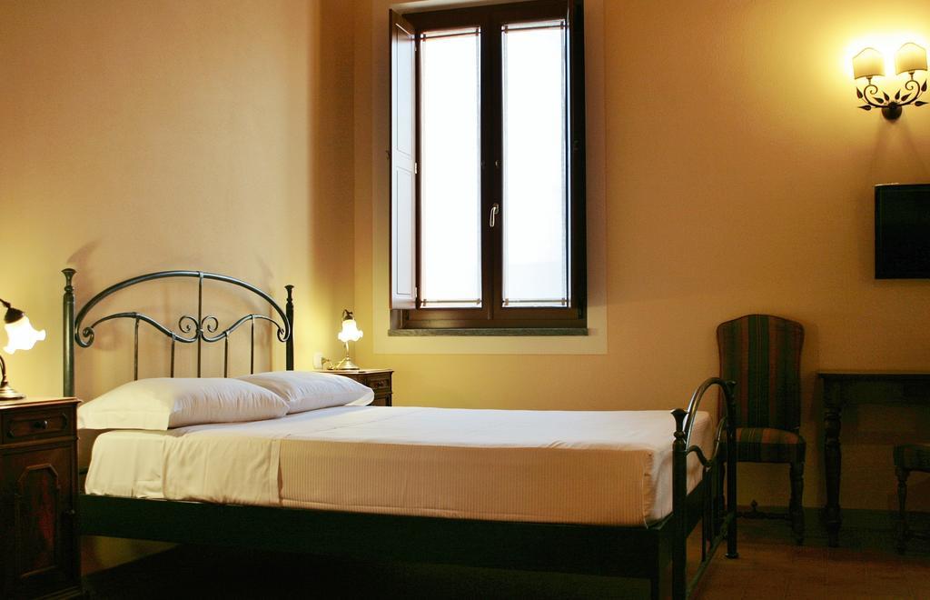 Agriturismo Cavrigo Lodi Ruang foto